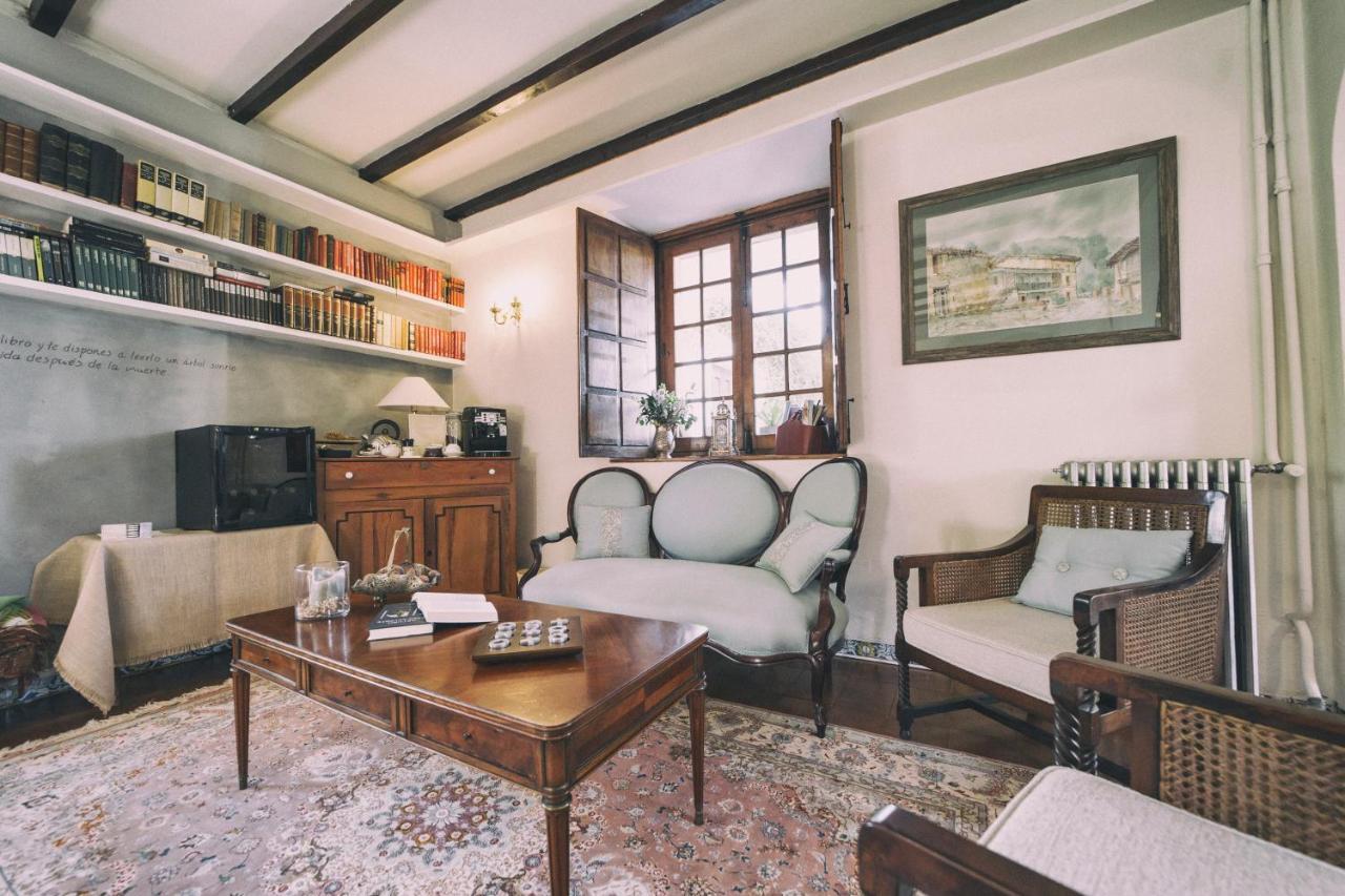 La Casona De Amandi Hotel Villaviciosa  Bagian luar foto